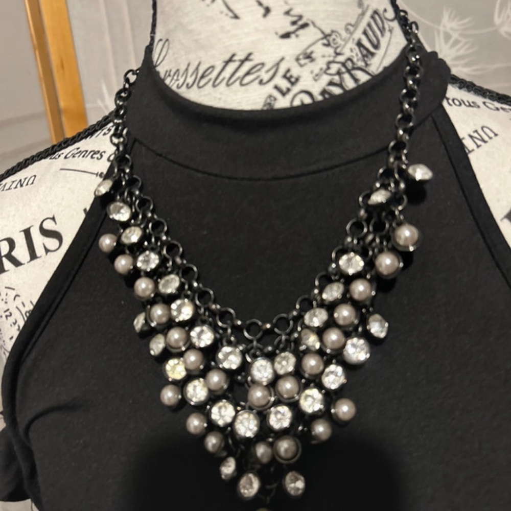 Elegant Black and Silver Statement Necklace